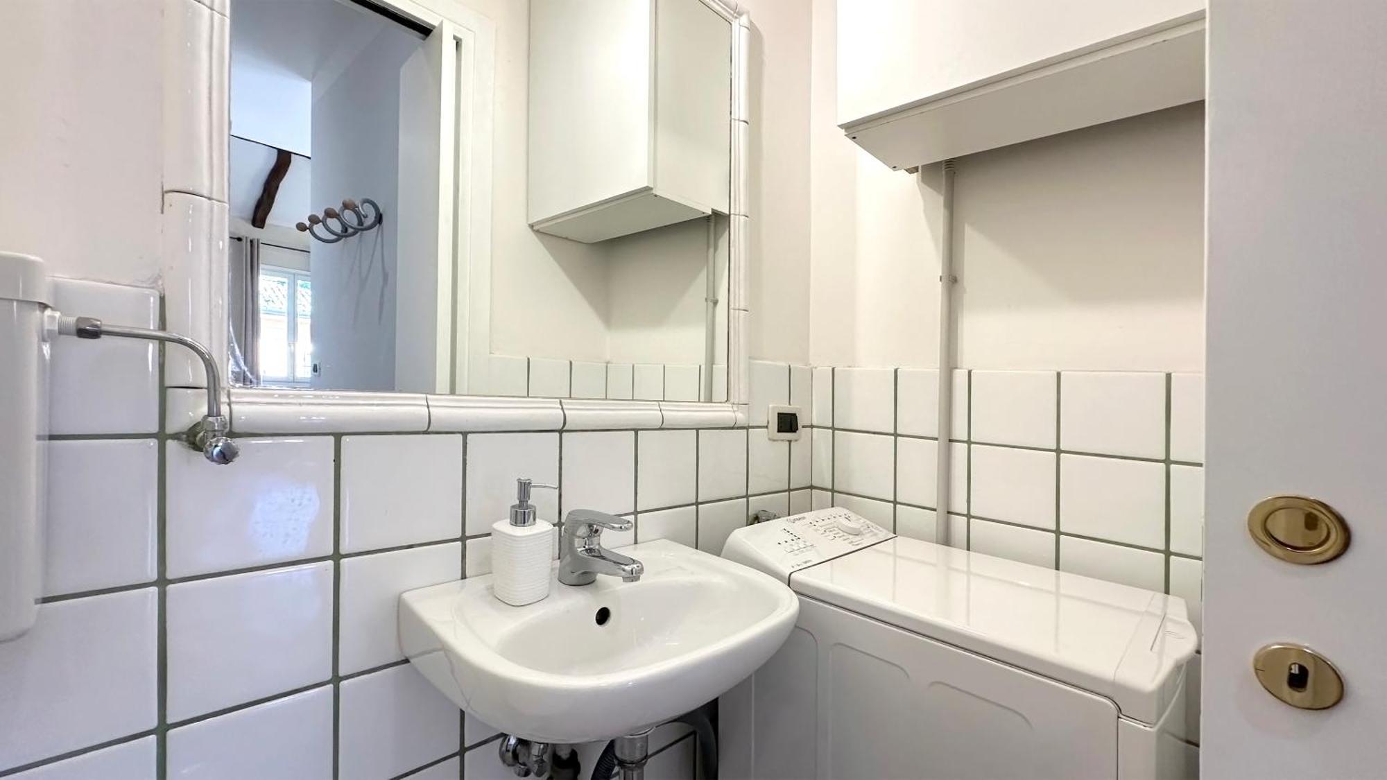 Int 6 - Suite Marco By Residence San Luca Болонья Экстерьер фото